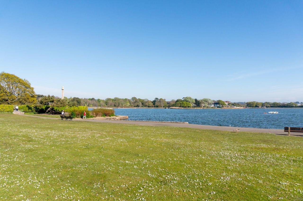 Park Lake View Poole Dış mekan fotoğraf