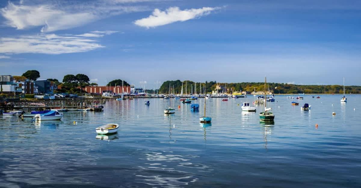 Park Lake View Poole Dış mekan fotoğraf